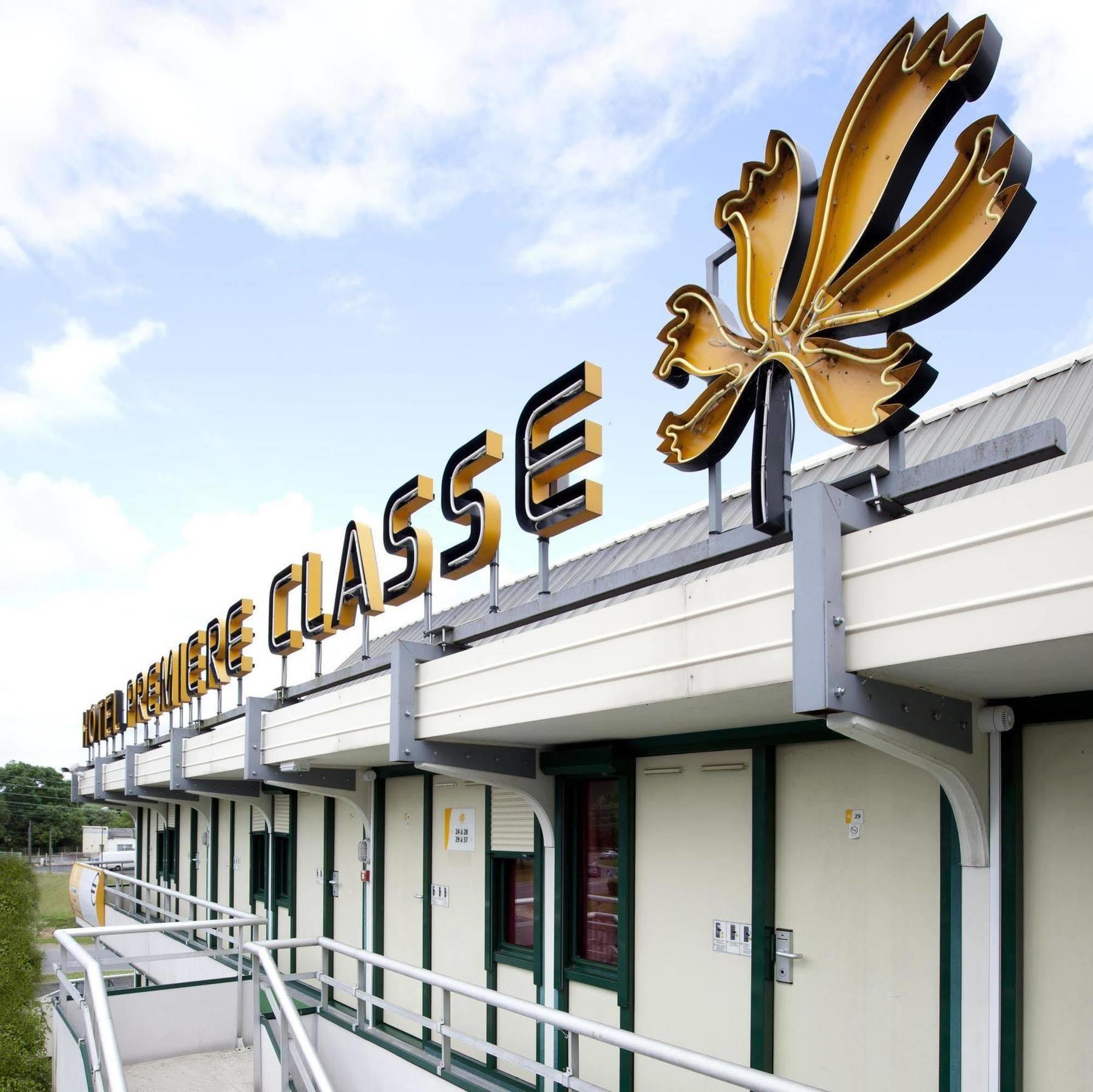 Premiere Classe St Quentin Saint-Quentin  Eksteriør billede